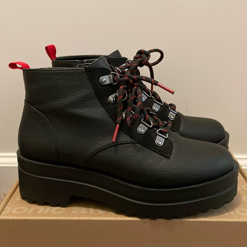 Mix No.6 black ankle boots